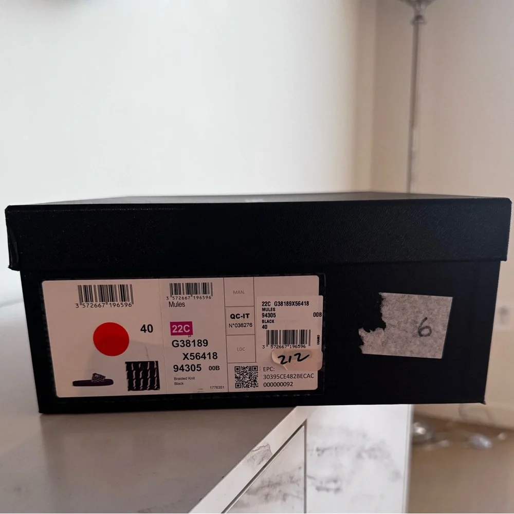 CHANEL Black Braided Knit Logo Accents Women's Flat Sandals Slip-On EU 40 / US 9 - Picture 5 of 5